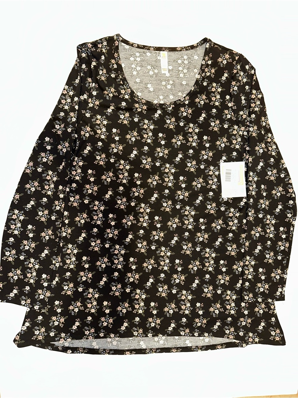 LEAVING SOON - GRAB IT NOW! LuLaRoe Lynnae Black Floral  - Size XL